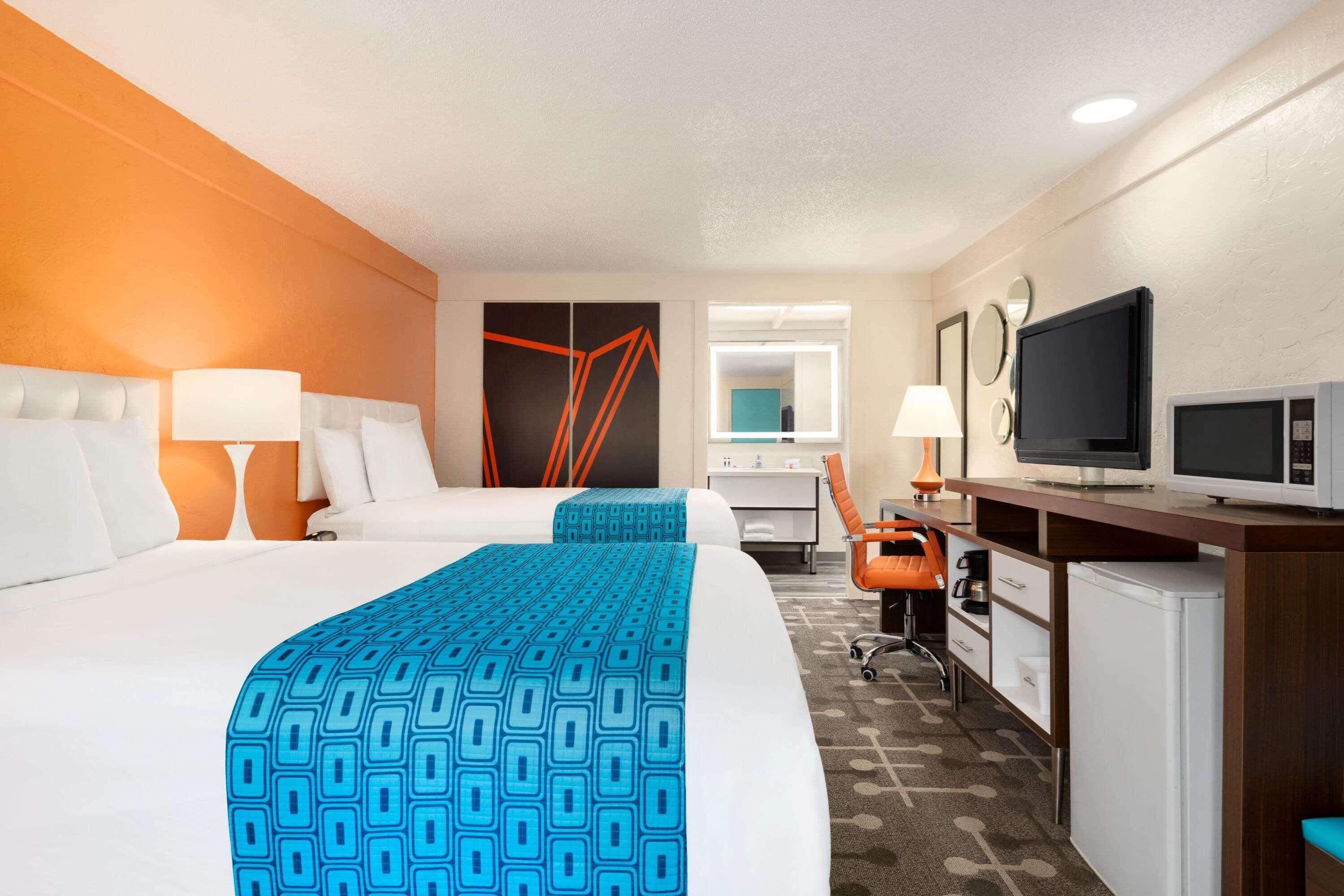 Dover Inn And Suites Eksteriør billede